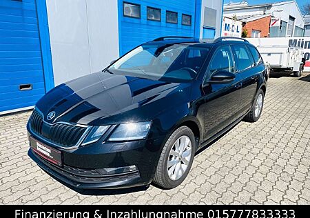 Skoda Octavia Combi AHK Automatik 8 Fach LED Navi