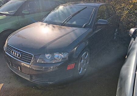 Audi A3 1.6 FSI Attraction