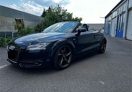 Audi TT Roadster 1.8 TFSI Motor Neu