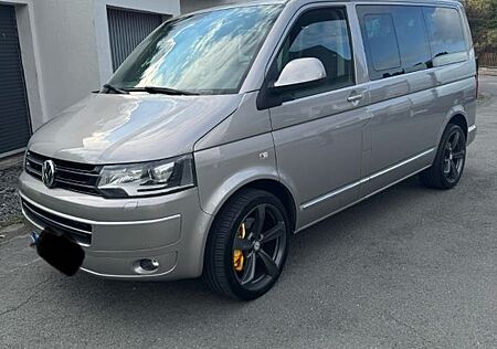 VW T5 Multivan Volkswagen T5.2 Multivan top gewartet!