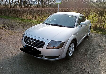 Audi TT Coupe 1.8T mit Austauschmotor