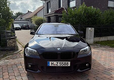 BMW 550i xDrive -Nachtsicht, TV, Totwinkel, Abstand