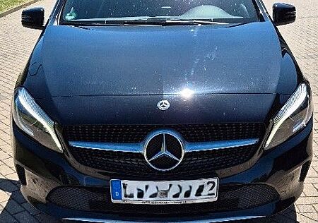 Mercedes-Benz A 180 -