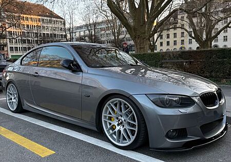 BMW 335i Coupé -