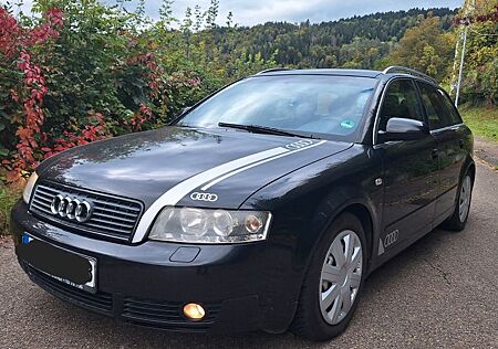 Audi A4 2.4 Avant S line Teilleder, Xenon Navigation