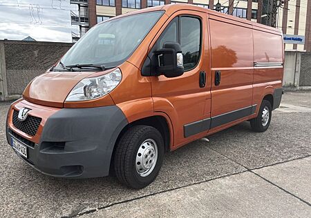 Peugeot Boxer 2.2 HDi 335 L2H1