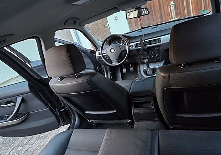 BMW 320i (neu) -