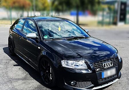 Audi S3 8P 2.0 TFSI 412 PS, H&R Gewindefahrwerk, MOTE
