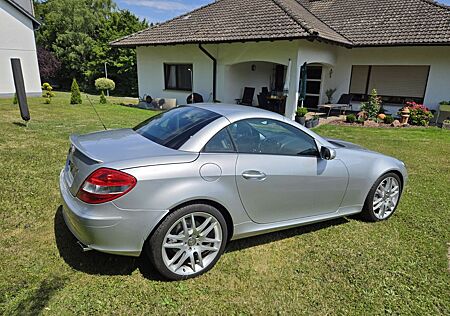 Mercedes-Benz SLK 200 KOMPRESSOR Sportediton Top gepflegt!!!