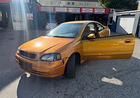 Opel Astra 1.8 16V -
