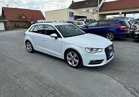 Audi A3 Sportback Ambition/Navi/Sport/17-Zoll/TopZust