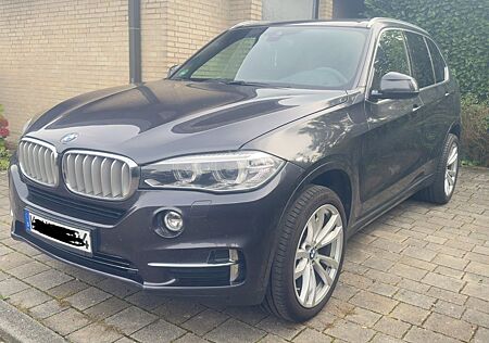 BMW X5 xDrive30d -