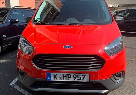 Ford Transit Courier 1.0 Ecoboost 100 PS 1. Hand