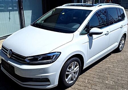 VW Touran Volkswagen Highline 2.0TDI DSG/Pano/Standhei/12000ne