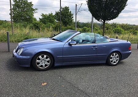 Mercedes-Benz CLK 200 AVANTGARDE Avantgarde