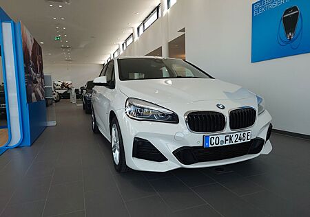 BMW 2er 225 Active Tourer 225xe iPerformance M Paket