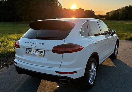 Porsche Cayenne -4x4 Tiptronic