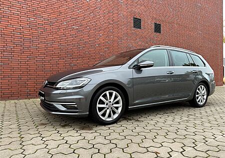 VW Golf Volkswagen TOP --> 7 Variant 1.4 TSI 92kW DSG Highline