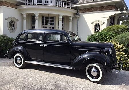 Chrysler Imperial G7 custom touring sedan deluxelimousine