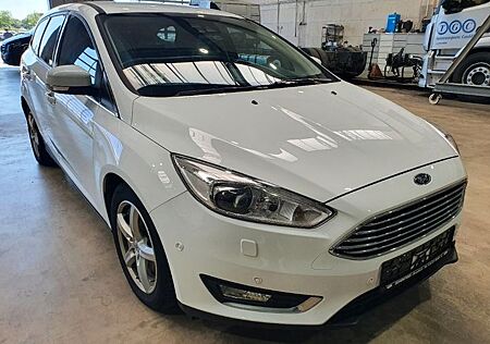 Ford Focus 110kW,Xenon,Navi.Klima.PDC.Alu.Euro-6