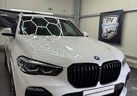 BMW X5 45E.