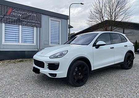 Porsche Cayenne S Diesel*4.2 V8*LEDER*BI-XENON*PANO*KAM*