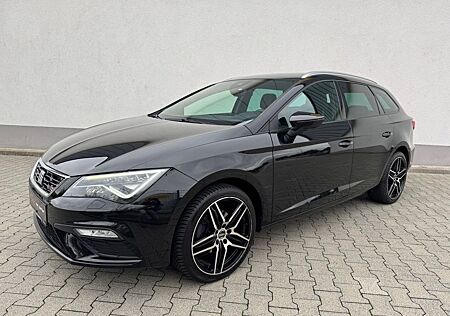 Seat Leon ST FR Black Matt Edition ( AUT./LEDER/NAVI)