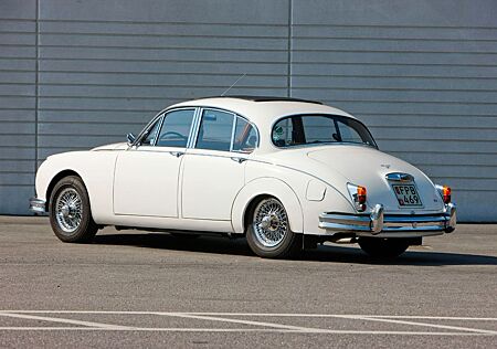 Jaguar MK II 3.4