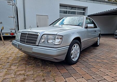 Mercedes-Benz E 220 Coupe, Sportline, erster Hand