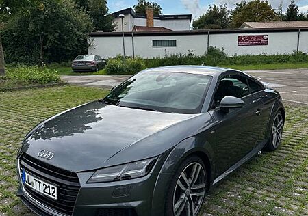 Audi TT Coupe 2.0 TFSI S-Line