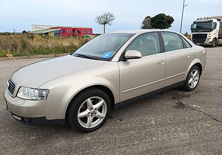 Audi A4 2.0 - Top Zustand VB
