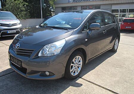 Toyota Verso 1,8 Edition, 7-Sitzer,Panoramadach