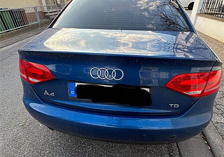 Audi A4 2.0 TDI (DPF) S line S line