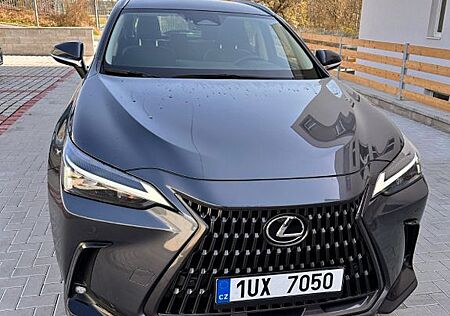 Lexus NX 350h 4x4