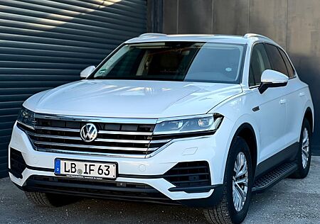 VW Touareg Volkswagen 3.0 V6 TDI 4MOTION #ACC #ParkAssist #AHK
