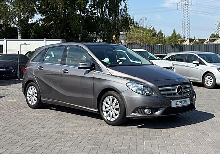 Mercedes-Benz B 180 CDI*AHK*PDC*NAVI*SHZ*