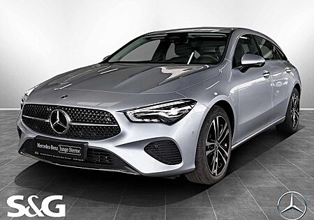 Mercedes-Benz CLA 180 Shooting Brake TOTWINKEL+DISTRONIC+360°