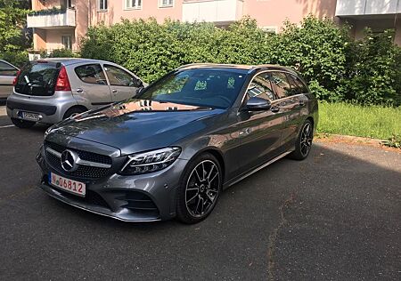 Mercedes-Benz C 200 T AMG Line / Top-Ausstattung und Zustand