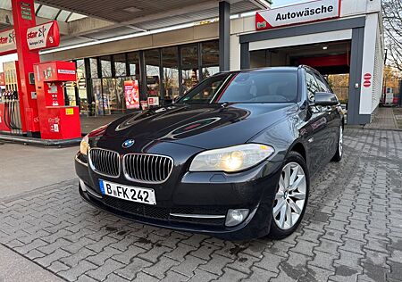 BMW 530d Touring,Allrad, Panorama-Dach,Automatik
