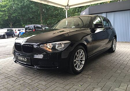 BMW 116 i 5-trg Autom/Navi/Klima/PDC/S&S/Allwetter