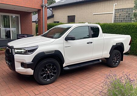 Toyota Hilux Invincible 2,8D-4D,Extra Cab,netto:43000€