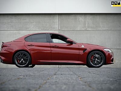 Alfa Romeo Giulia 2.9 V6 Quadrifoglio Schaltgetriebe