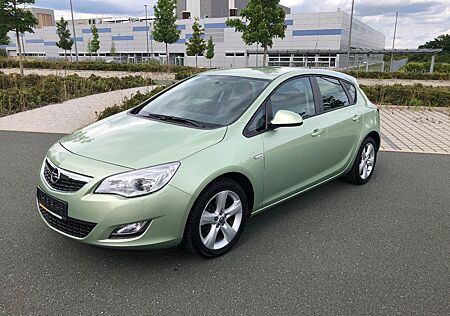 Opel Astra 1.6, nur 60.000 Km, Wartung NEU, HU 05/27