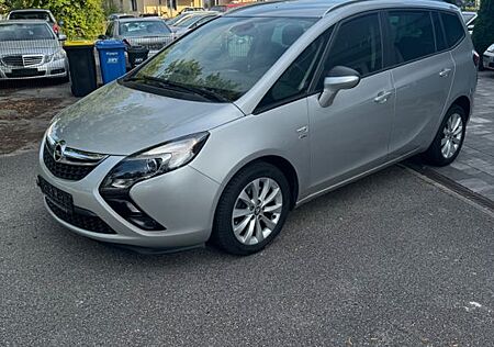 Opel Zafira 1.4 Turbo Active 103kW . LPG. GAS