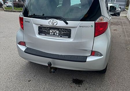 Toyota Verso-S VersoS Comfort Anhängerkupplung Kamera 8Fach Alu
