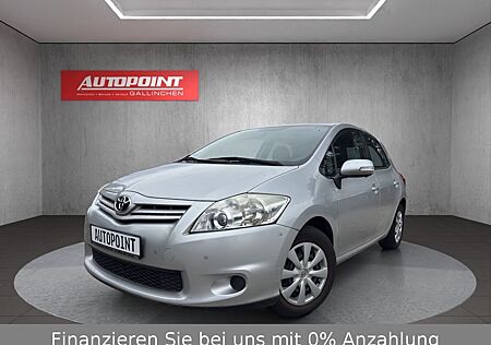 Toyota Auris mit nur 37433 km Garagenwagen