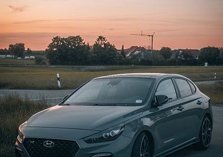 Hyundai i30 2.0 T-GDI N Performance Fastback N Perfo...