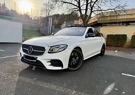 Mercedes-Benz E 350 E 350d AMG BURM. PANO MASSAGE SCHECKHEFT VOLL MB