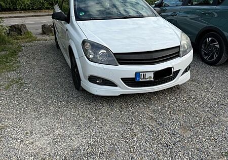 Opel Astra H GTC - OPC Line - TÜV 12/26