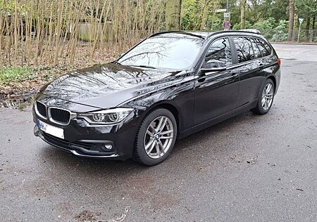 BMW 320i Touring Advantage+Sportlenkrad+AHK+LED
